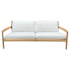 Modernes Outdoor-Sofa aus Teakholz für den Außenbereich
