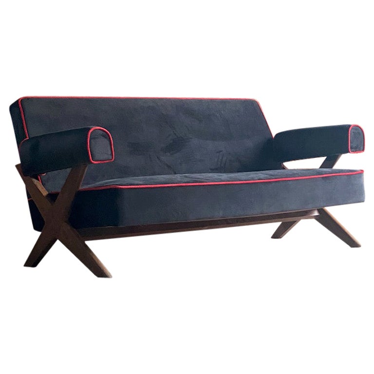Pierre Jeanneret PJ-010806 ‘Easy Lounge’ Sofa Circa 1958-59 For Sale