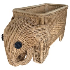 Vintage Rattan Elephant Magazine Rack, Italy, 1970s