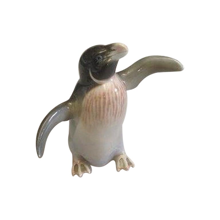 Metzler and Ortloff German Figurine of Penguin For Sale