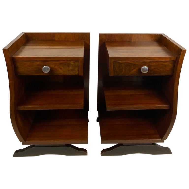 Elegant Pair of French Art Deco Nightstands or End Tables For Sale at