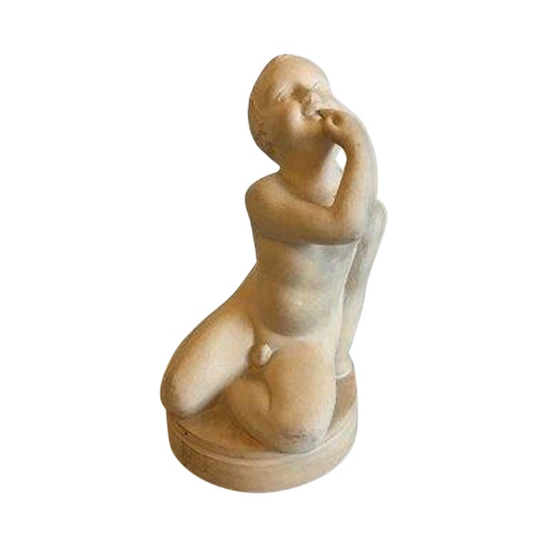 P. Ipsens Enke Terracotta Figurine of Sitting Boy No 862 For Sale