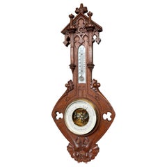 Antique baromètre thermomètre néo-gothique français sculpté à la main. Grands détails