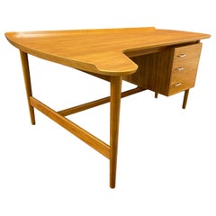 Very Rare BO85 Desk by Arne Vodder