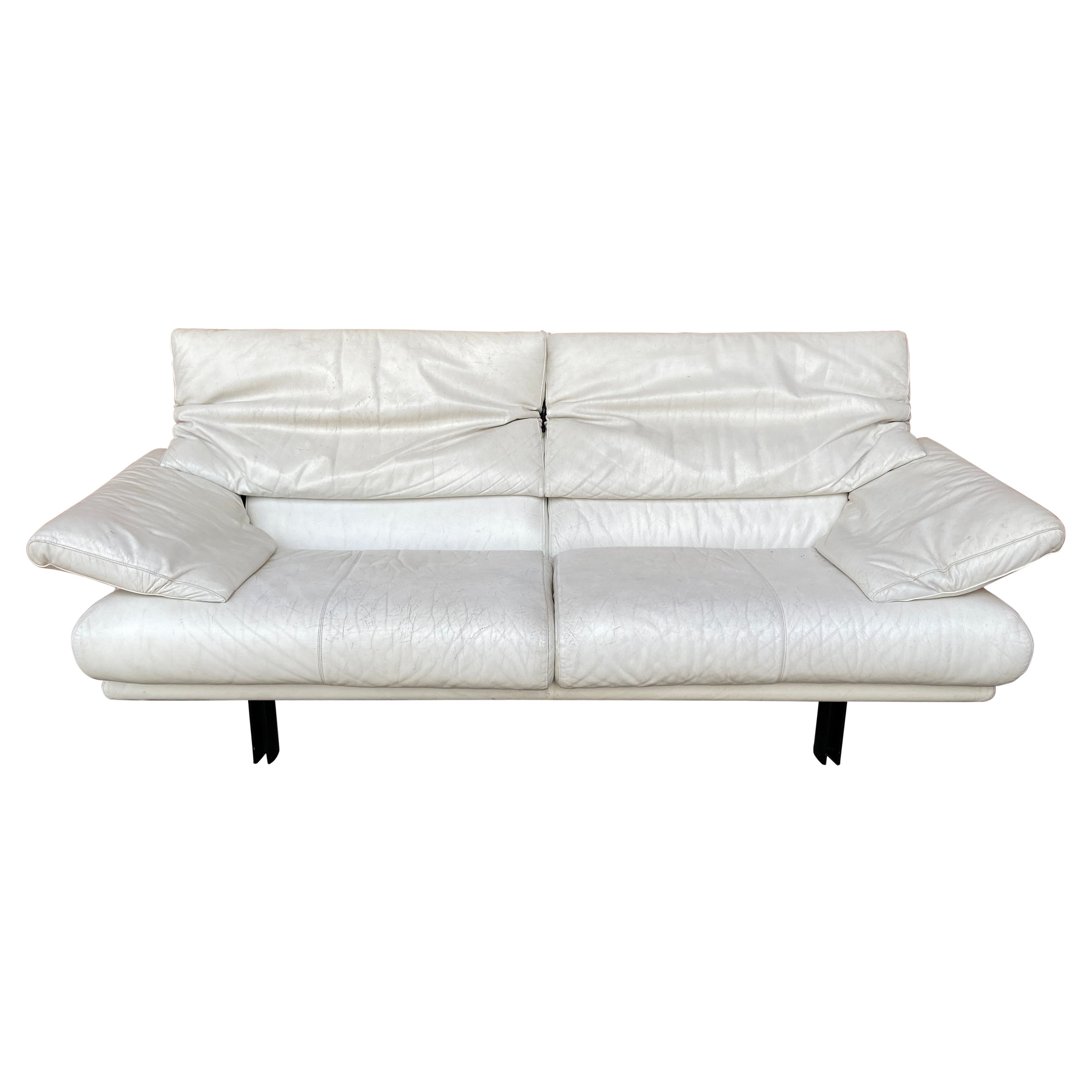 Mid-Century Modern Italian Two and a Half Seat White Leather Sofa B&B "Alanda"