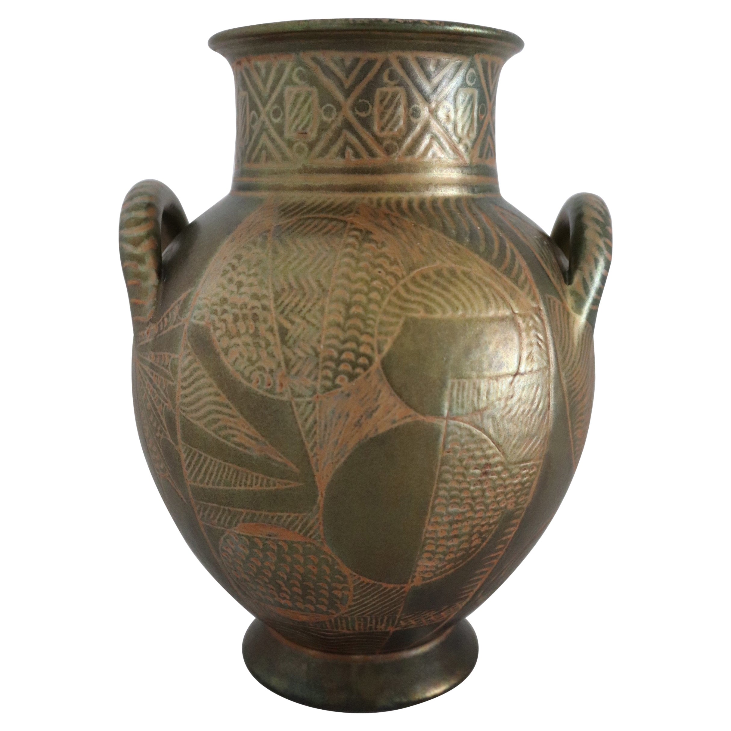 Italian Hand Painted Ceramic Vase in Lustro Glaze by Riccardo Gatti Faenza 1950s For Sale