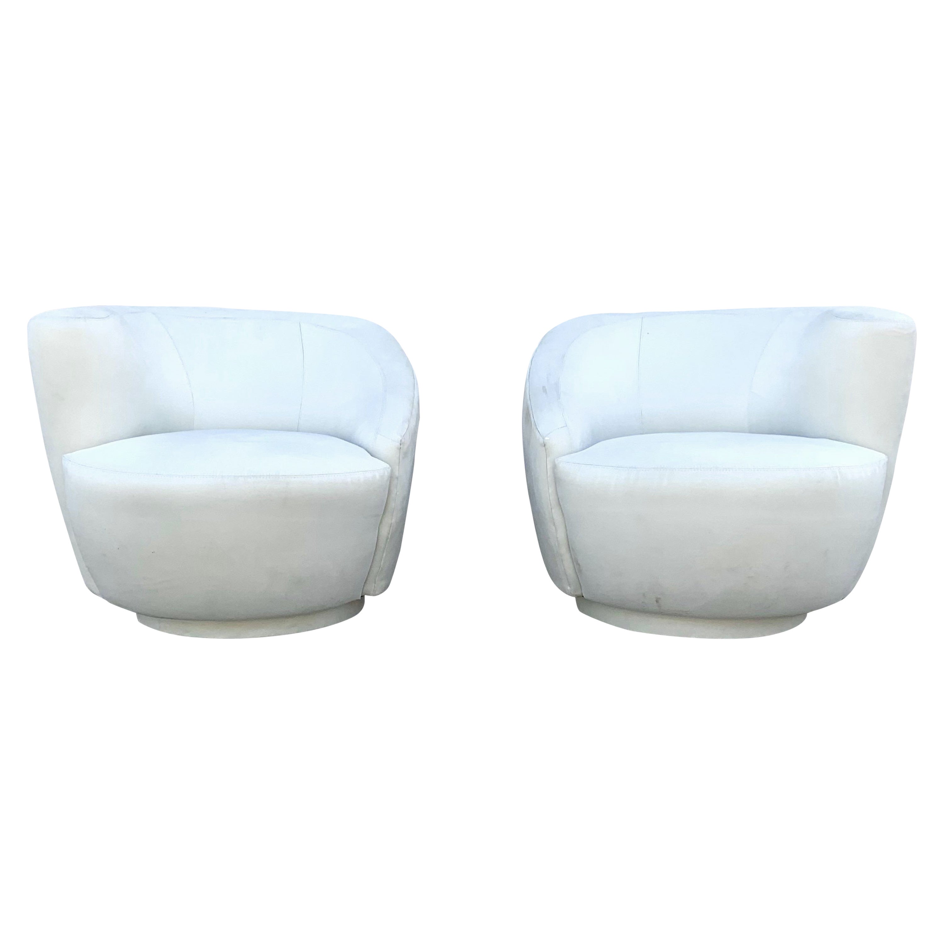Mid-Century Modern Nautilus Style Swivel Chairs in White, a Pair