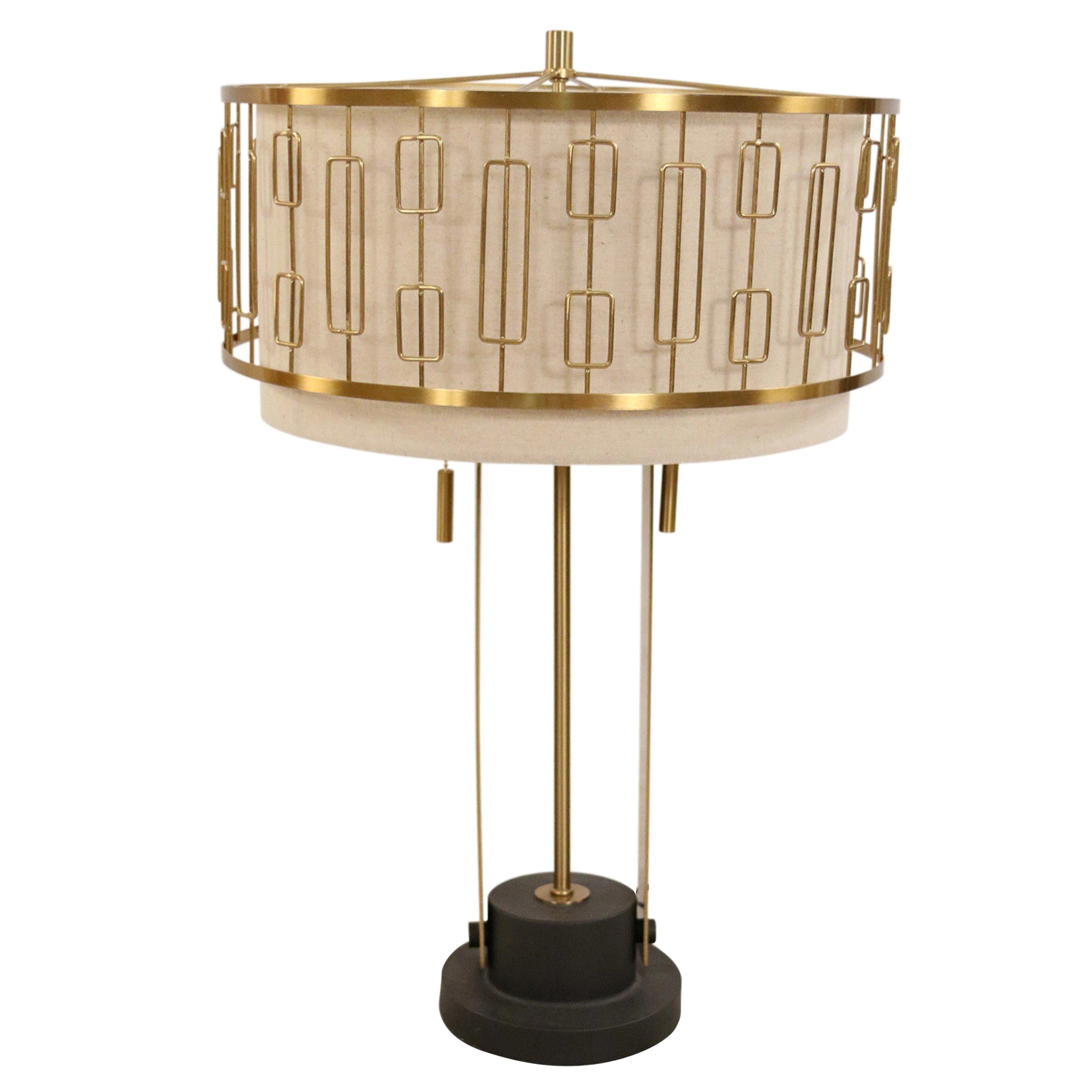 Lampe de bureau contemporaine à motifs géométriques en métal doré
