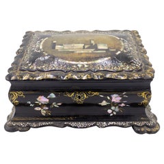 Caja inglesa victoriana de papel maché