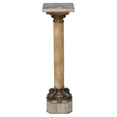 Remarquable colonne en onyx du 19e siècle The Pedestal en marbre