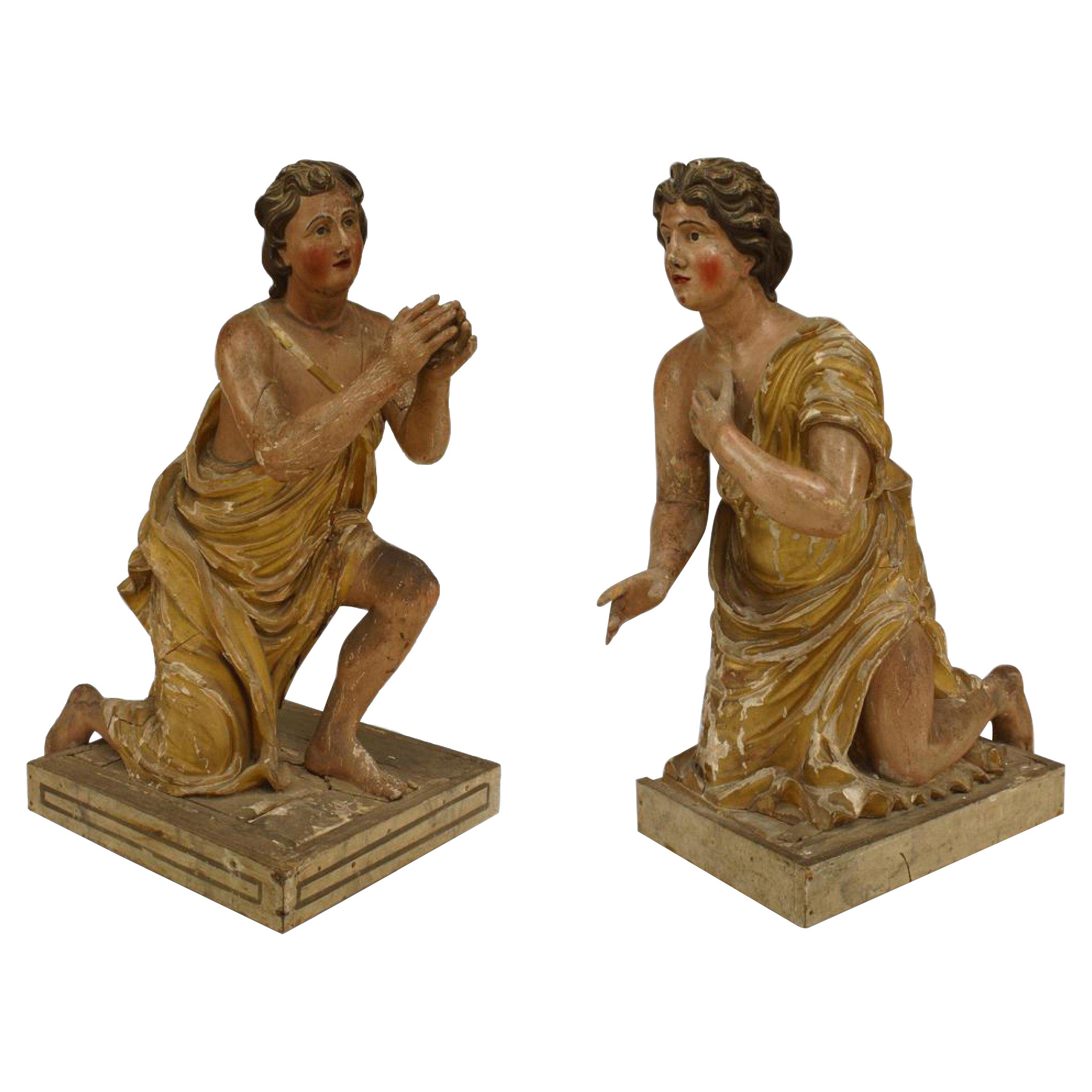 Paire de figurines agenouillées polychromées de la Renaissance en vente