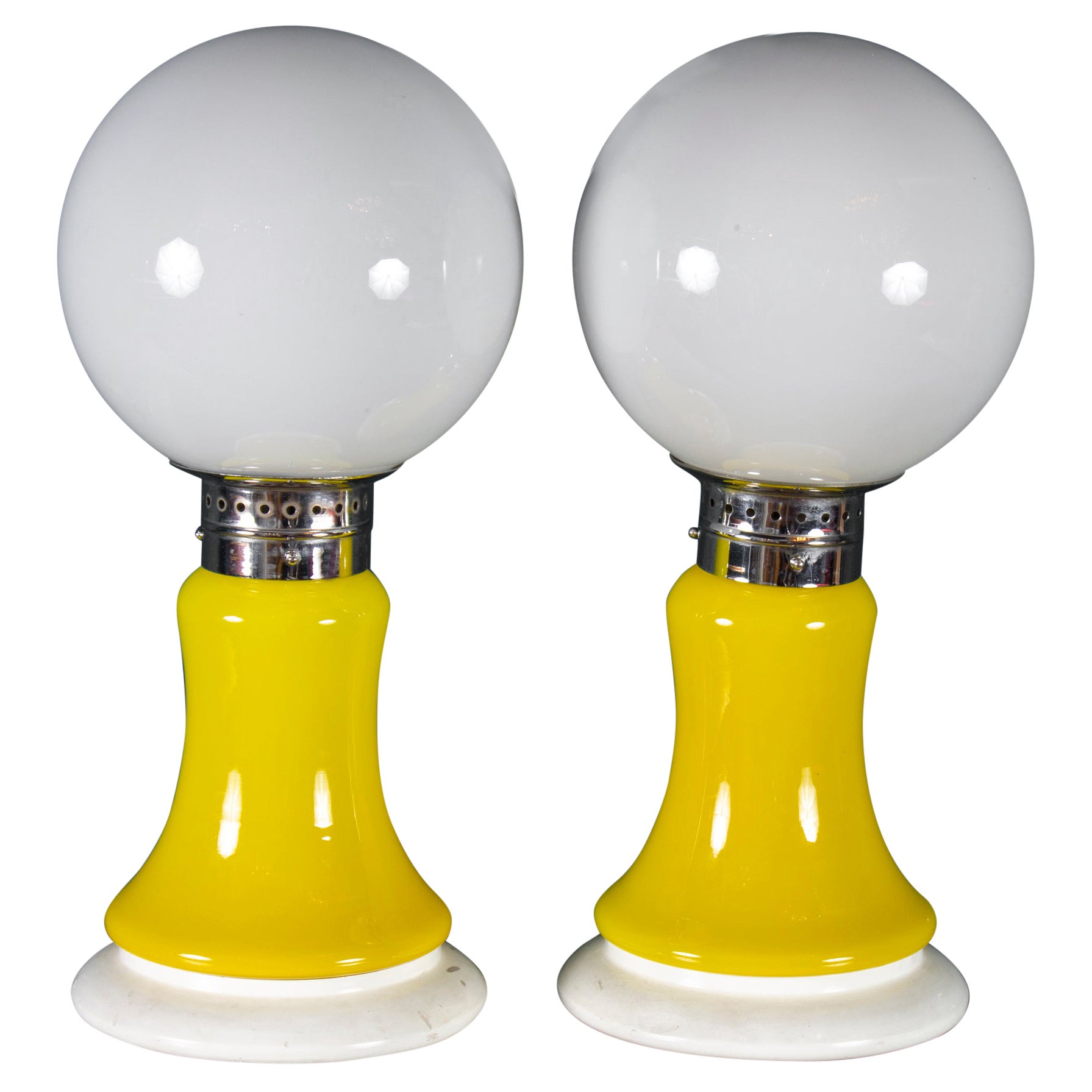 Pair of Original Mazzega Table Lamps 1960 Carlo Nason Yellow White