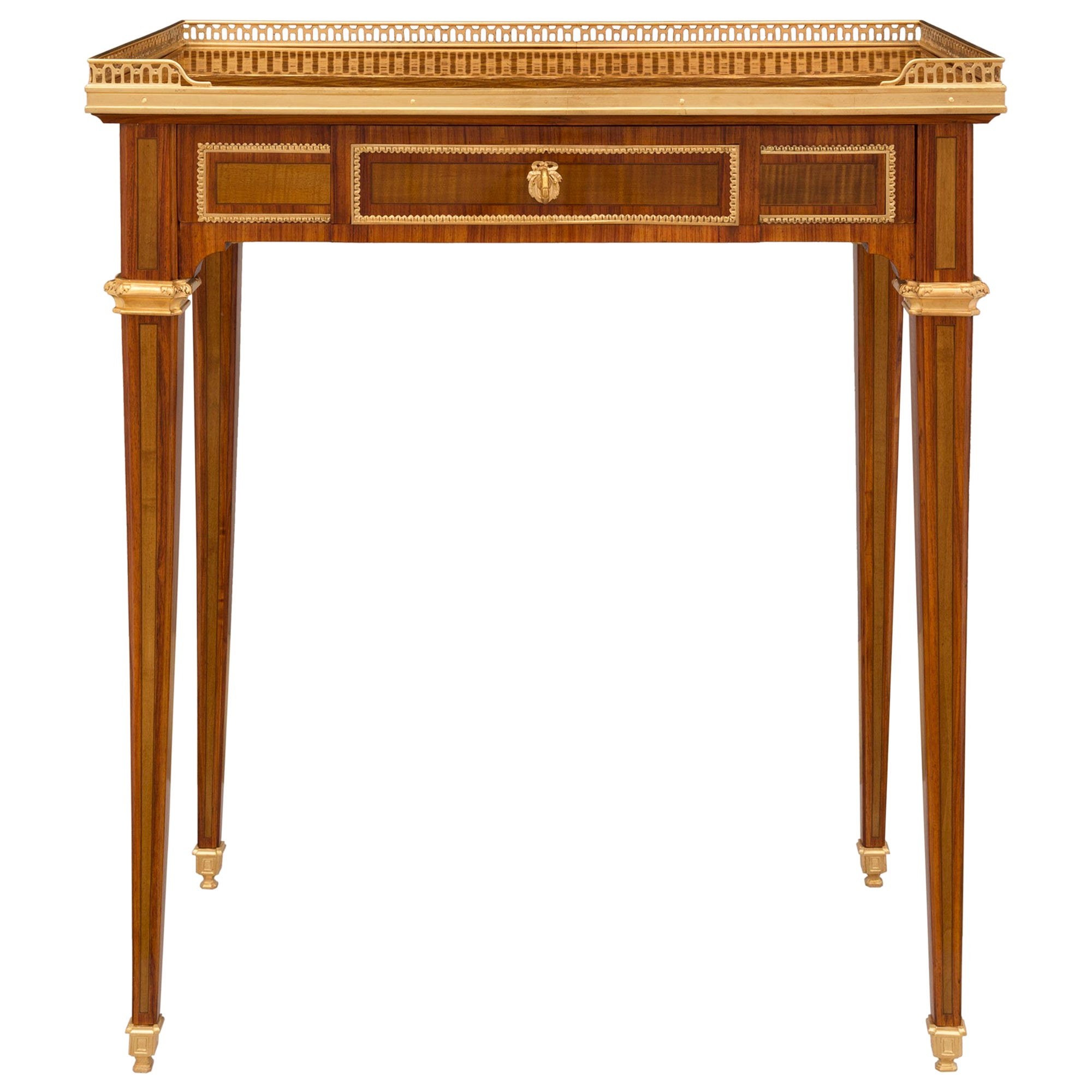 Table d'appoint française du 19ème siècle de style Louis XIV, signée Sormani