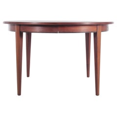 Mid-Century Modern Scandinavian Dining Table in Rosewood with 3 Extra Leaves