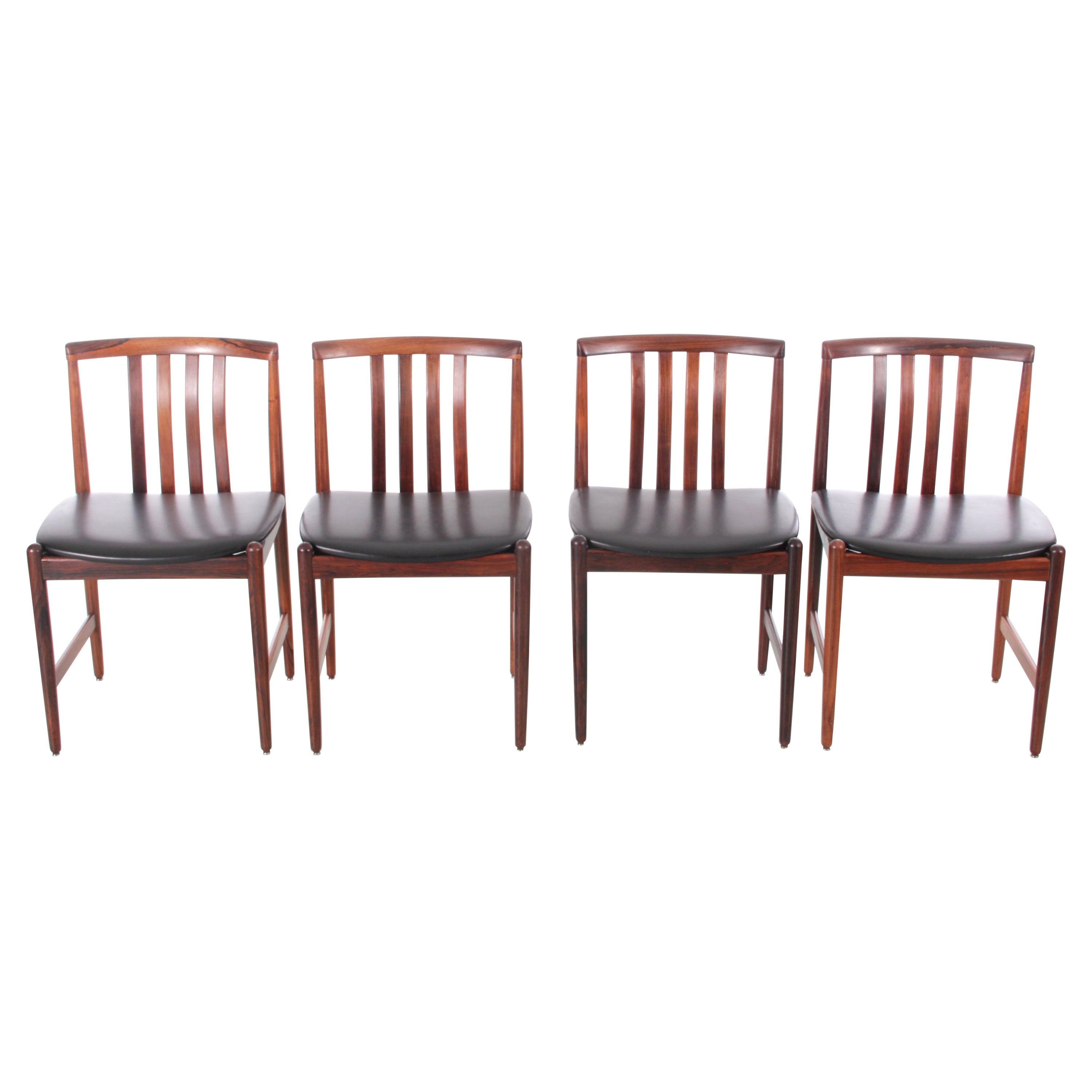 Mid-Century Modern Set of 4 Dining Chairs in Rosewood by Westnofa For Sale