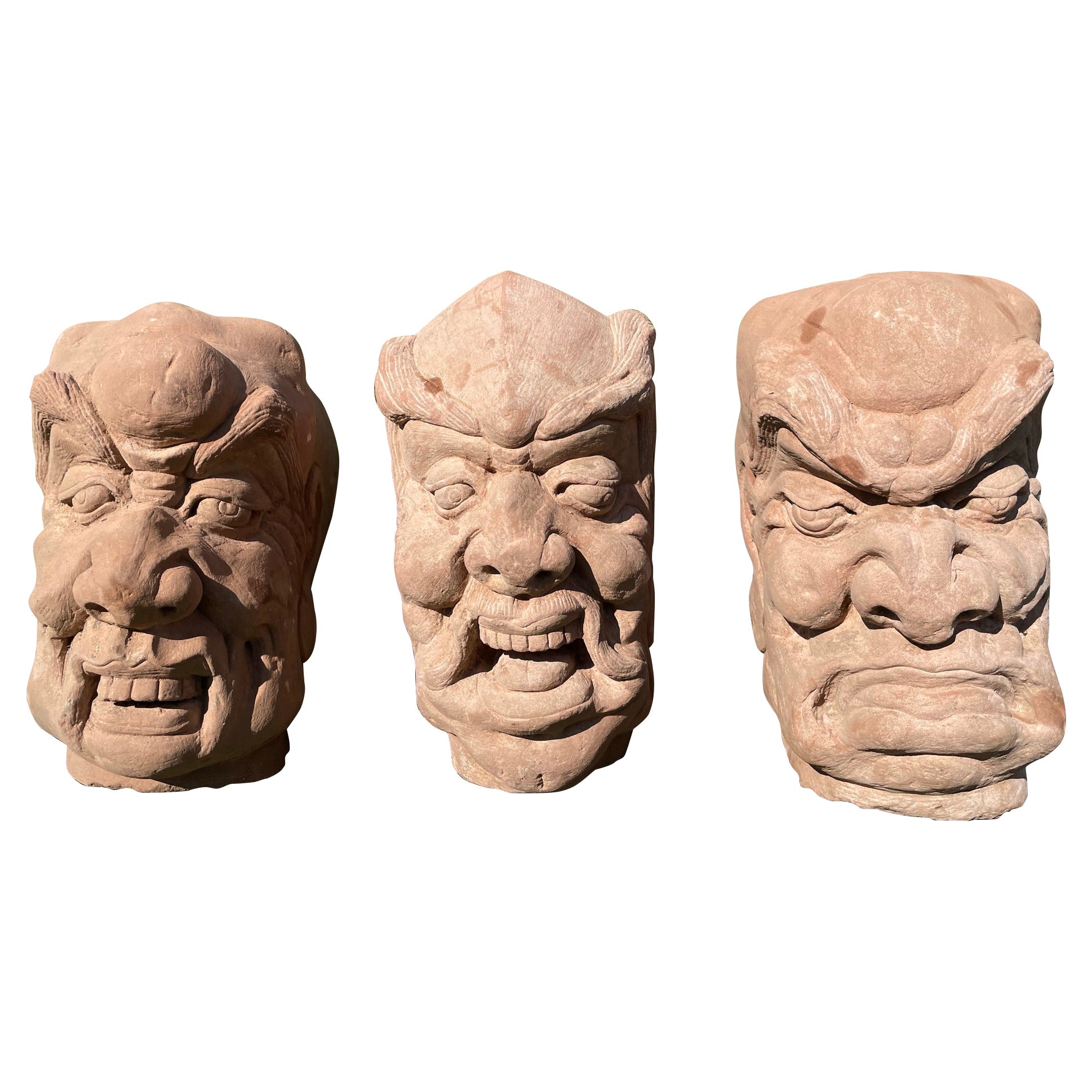Chinesische drei antike fantastische Gartenmönche aus Stein