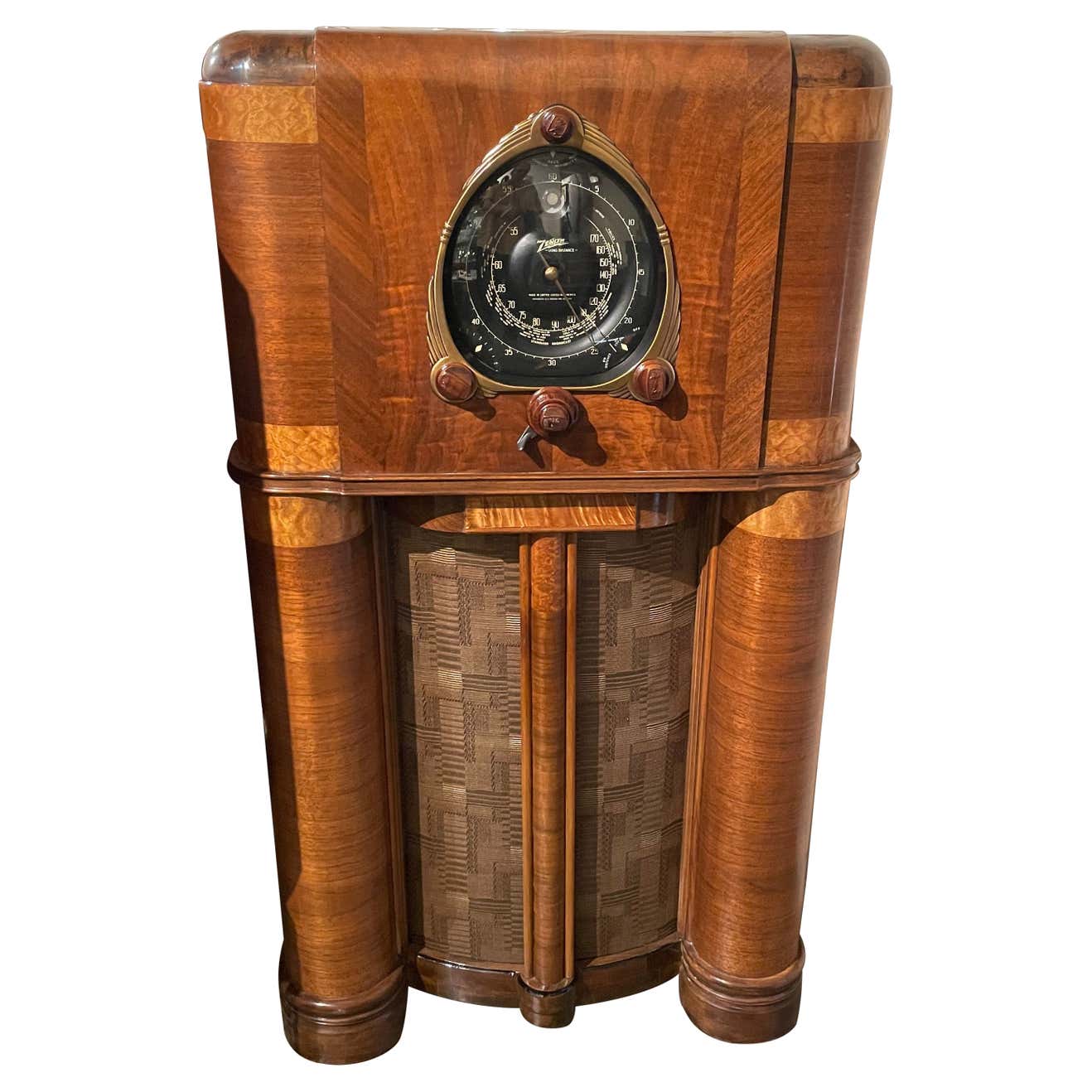 1938 Zenith Model 12S265 Restored Bluetooth Radio Art Deco For Sale at