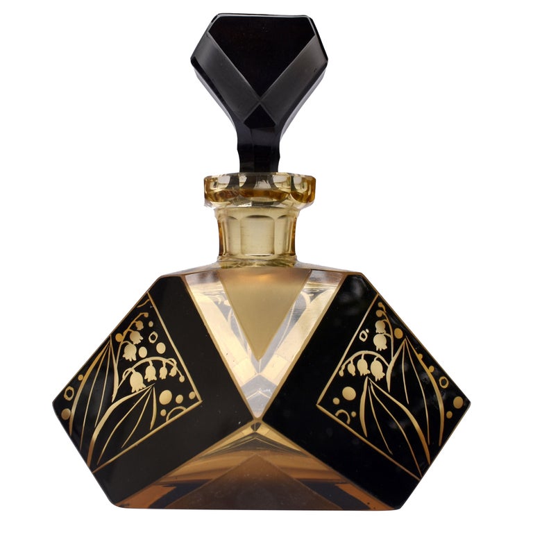 Art Deco Amber Coloured Glass Perfume Bottle, c1930s For Sale
