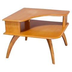 Heywood Wakefield table d'angle moderne mi-siècle à chevrons Wishbone, blé, vers 1950