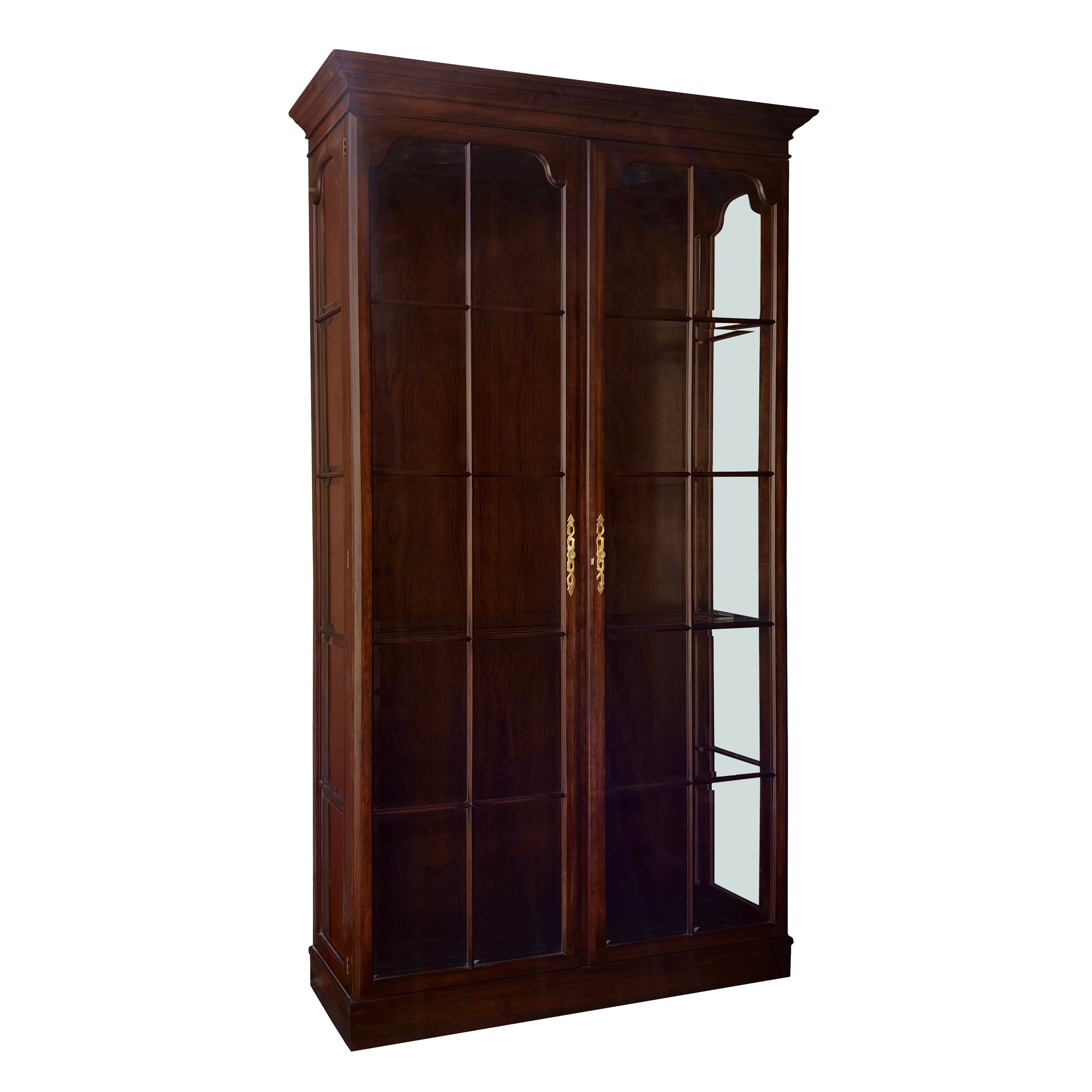 Thomasville Furniture Collectors Cherry Collection Display Cabinet