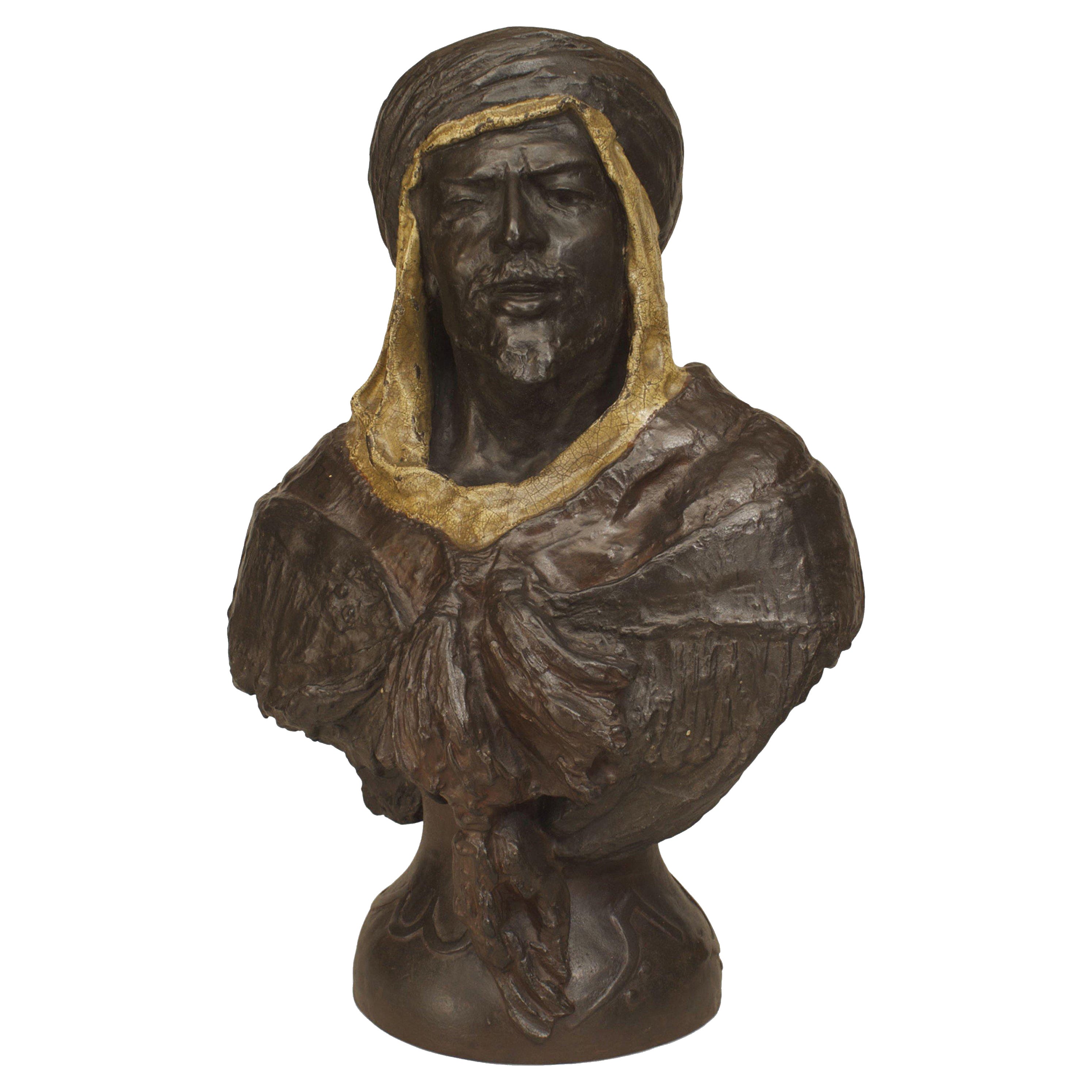 Busto morisco de hombre de bronce
