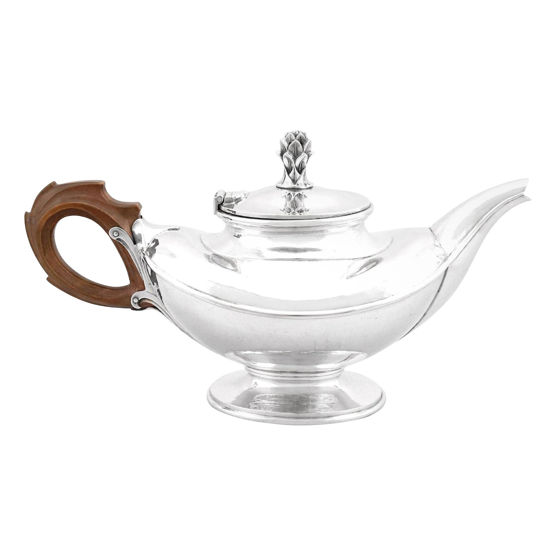 Teiera antica in argento sterling di Omar Ramsden