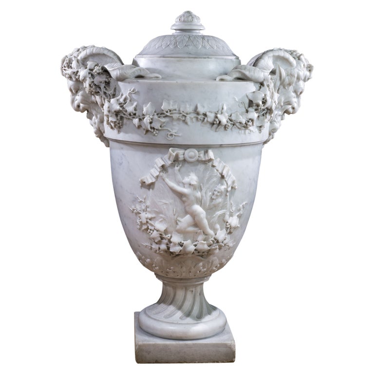Monumental Italian 19th Century Marble Urn For Sale at 1stDibs