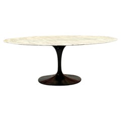 Mid-Century Oval Marble Table Model Tulip by E. Saarinen, for Knoll, 1956