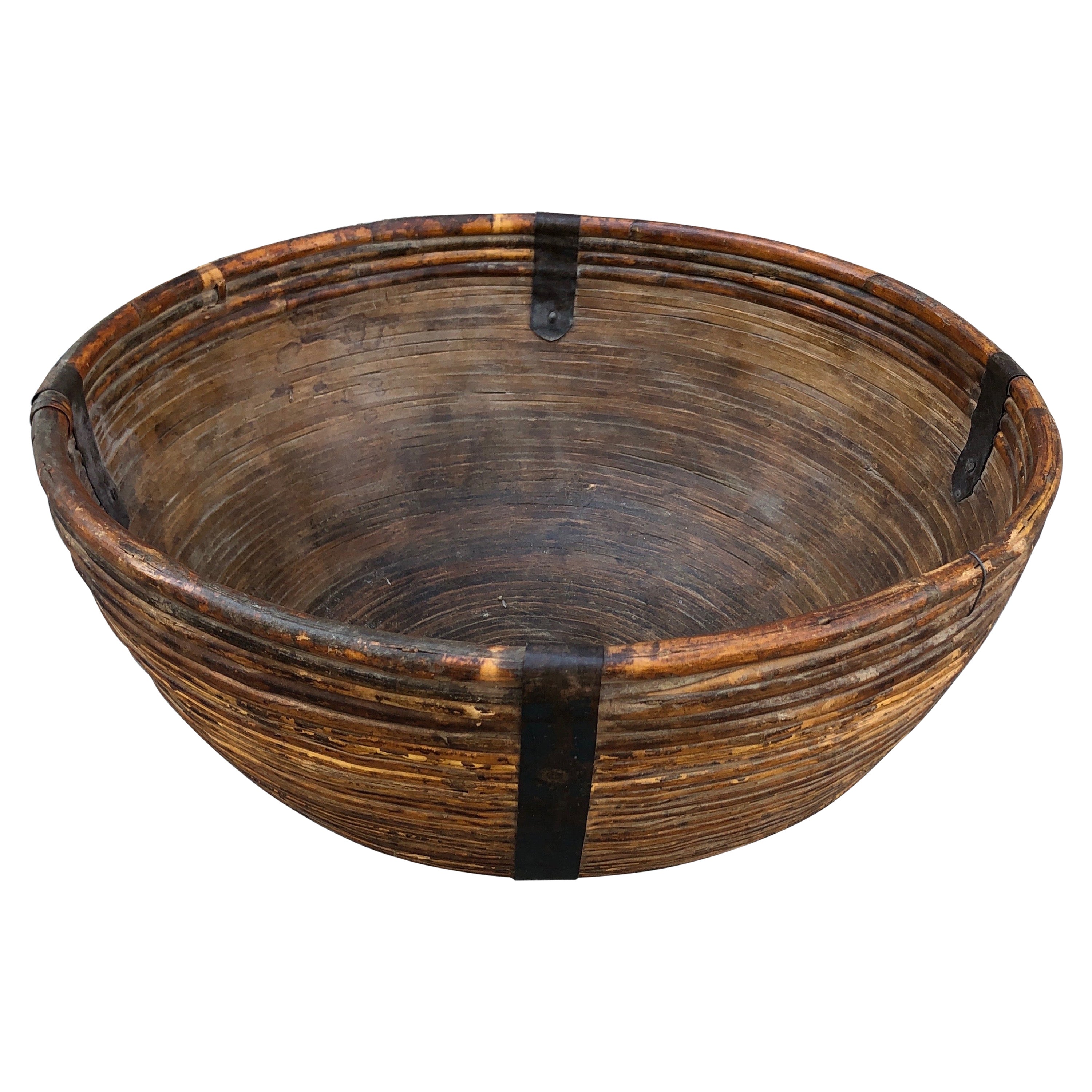 Fiber/Wood Bowl with Metal Supports