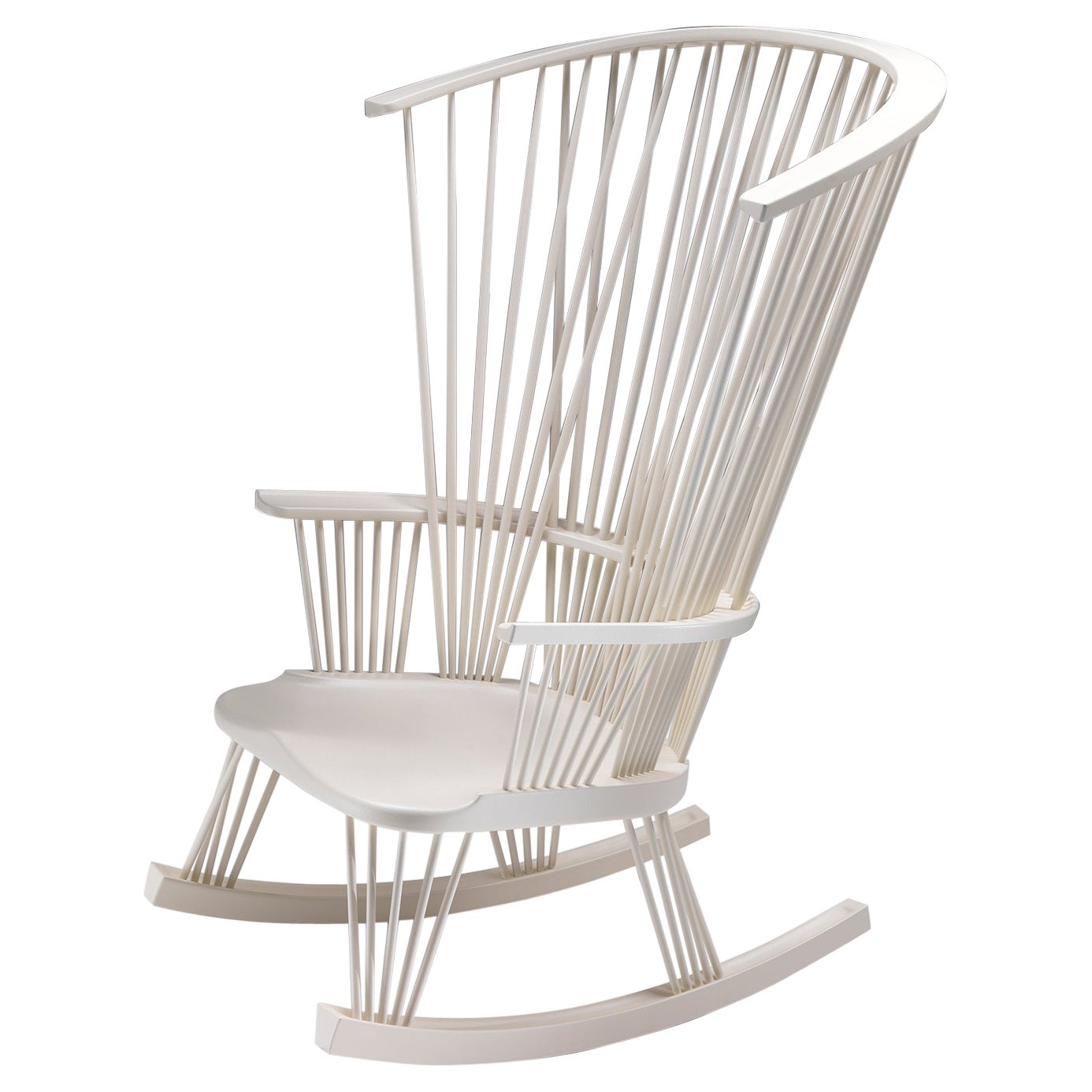 Sitlali Rocking Armchair in Solid Wood with Rods and White Lacquering For Sale