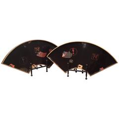 Pair of Large Japanese Lacquer Fan Trays 4