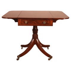 Petite table Pembroke du début du XIXe siècle en acajou