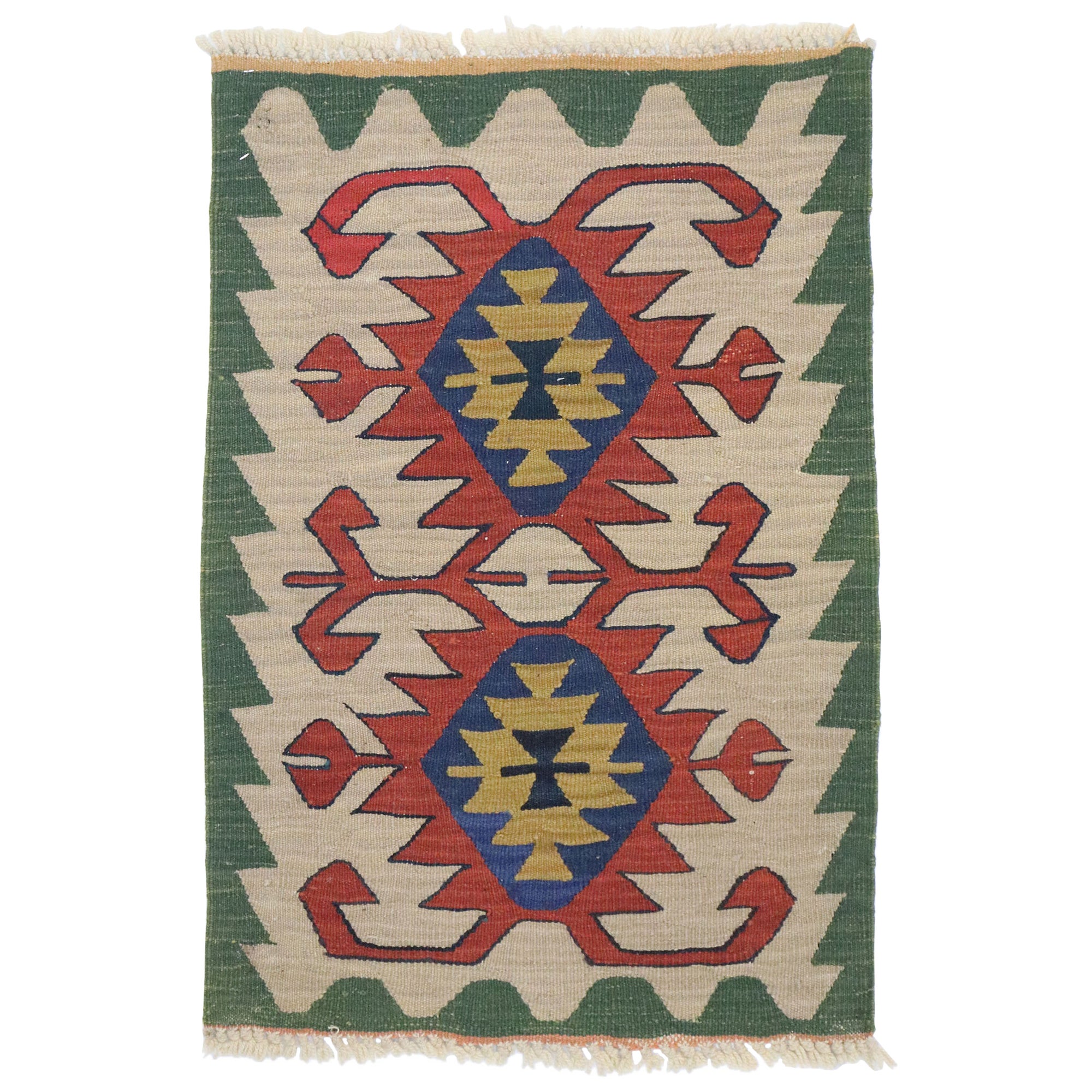 Alfombra vintage persa Shiraz Kilim, el lujo se une al encanto nómada