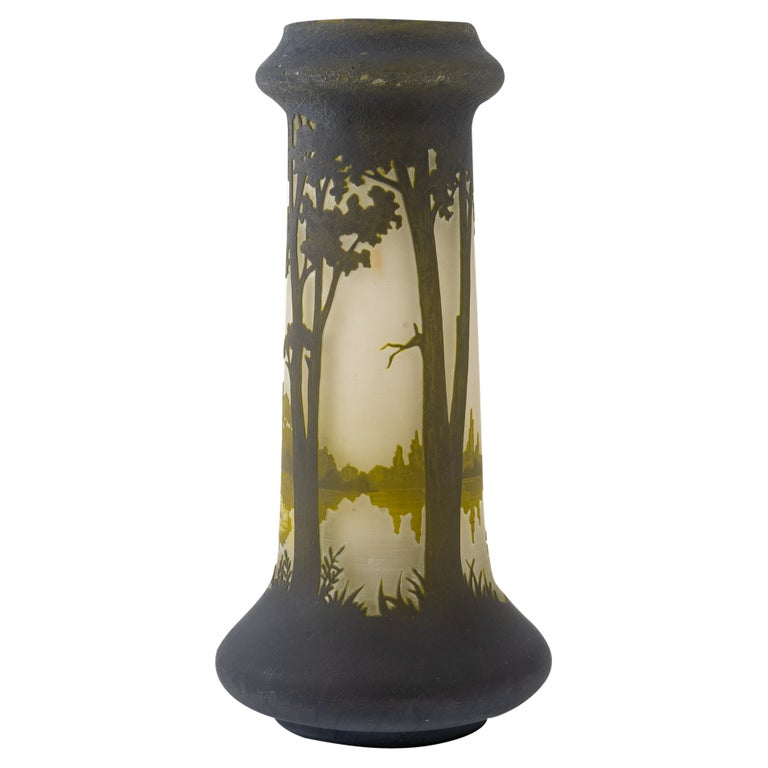 Vase of Daum Nancy For Sale