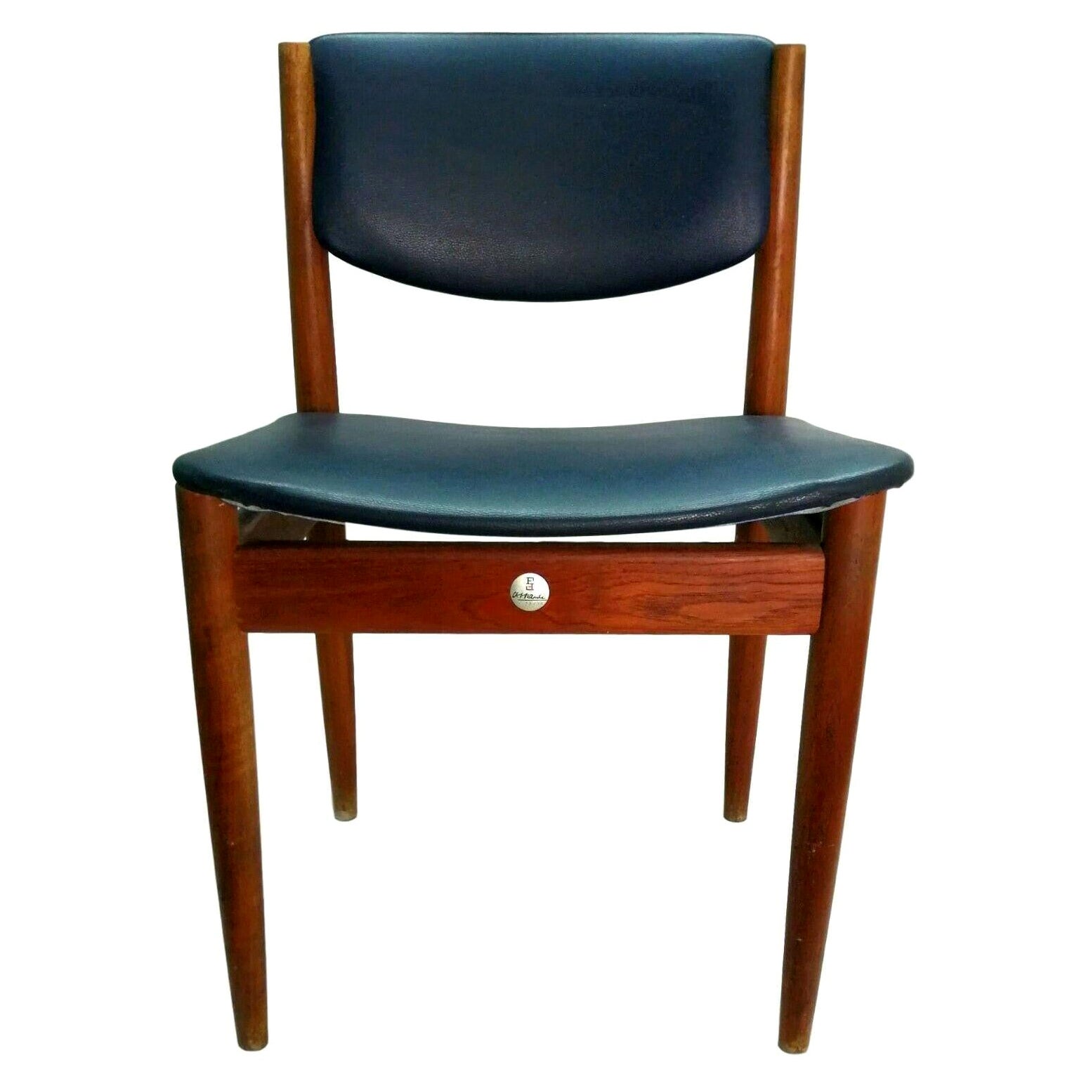 Danish Collectible Chair "197" Design Finn Juhl for France & Søn, 1960s