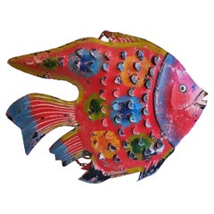 Nuova scultura decorativa di pesce in metallo rosso