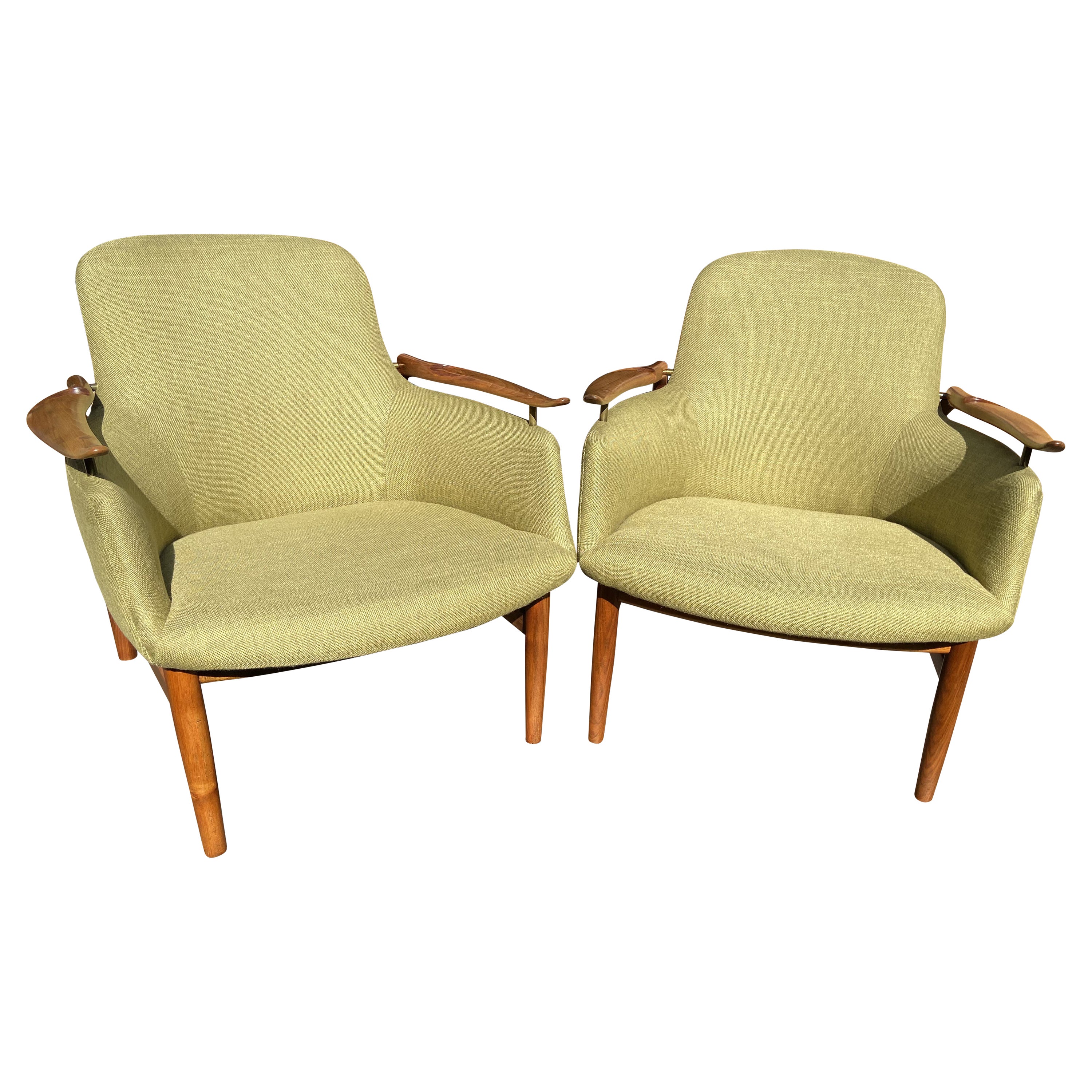 Fine Pair of NV53 Chairs by Finn Juhl for Niels Vodder