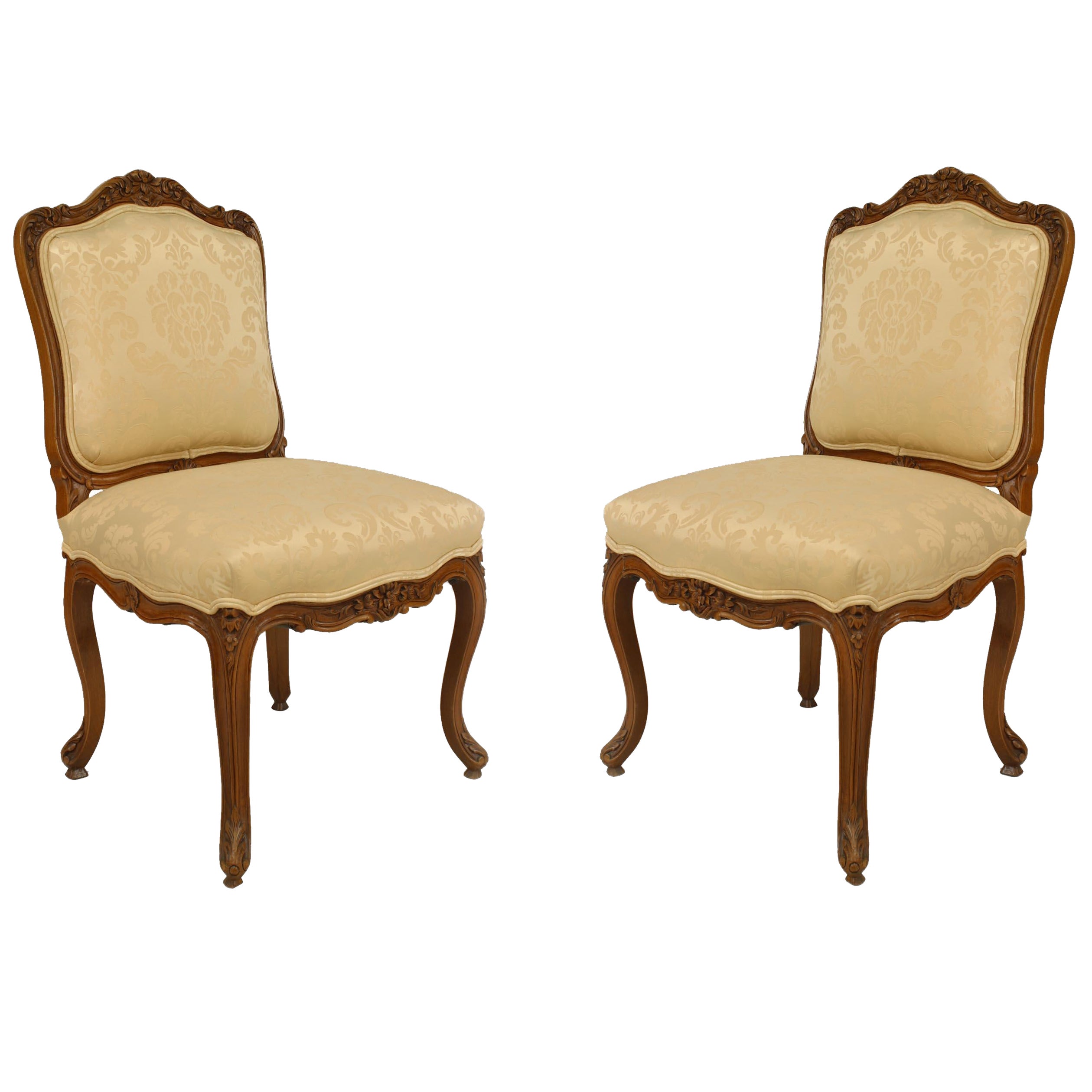 Paar französische Louis XV Beistellstühle aus Nussbaumholz