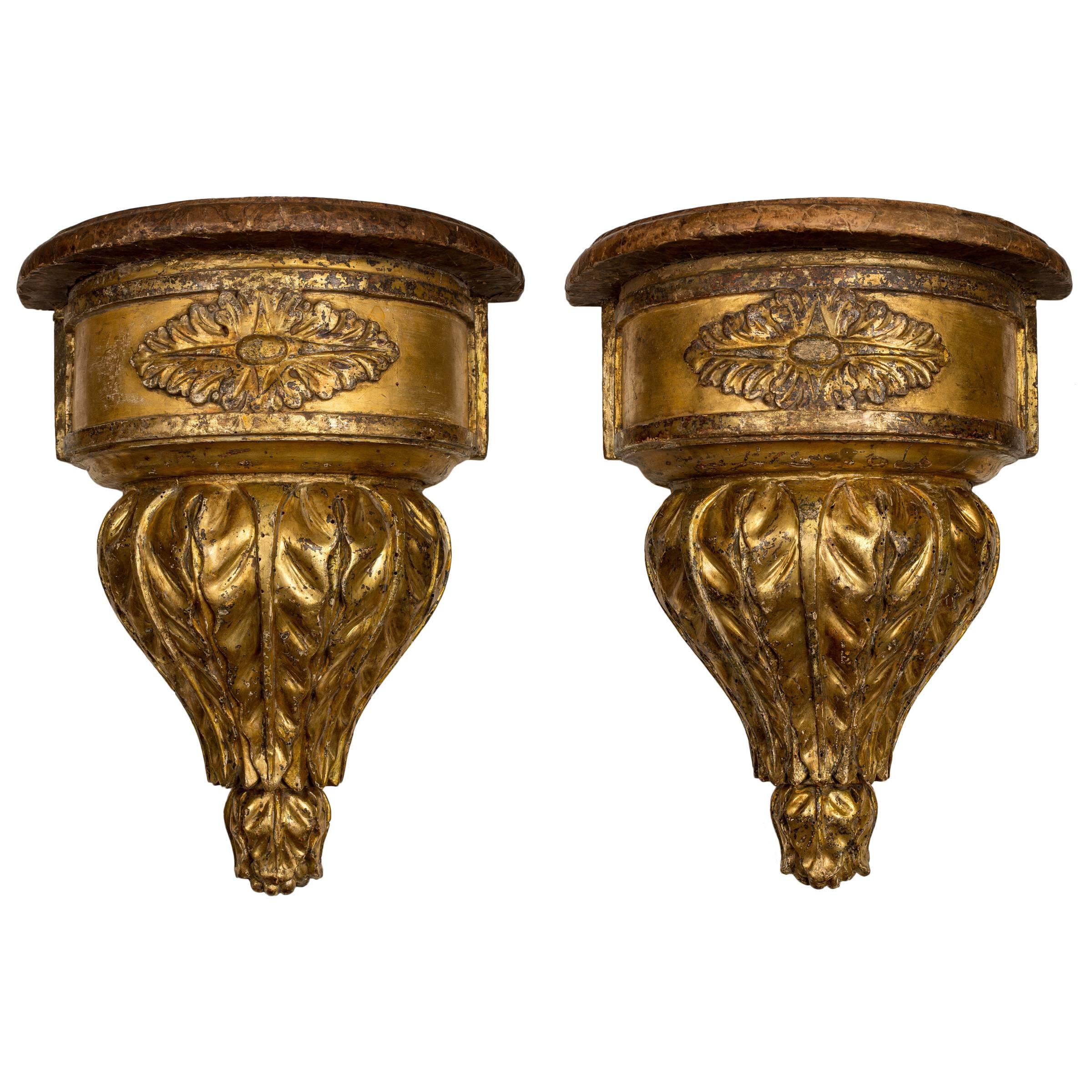 Pair of Italian Neoclassical Giltwood Brackets For Sale