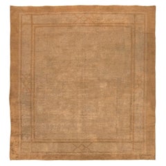 Alfombra mongola antigua. Tamaño: 10' 6" x 11' 3"