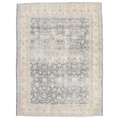Antiker persischer Kerman-Teppich im rustikalen französischen Landhausstil, im Used-Stil