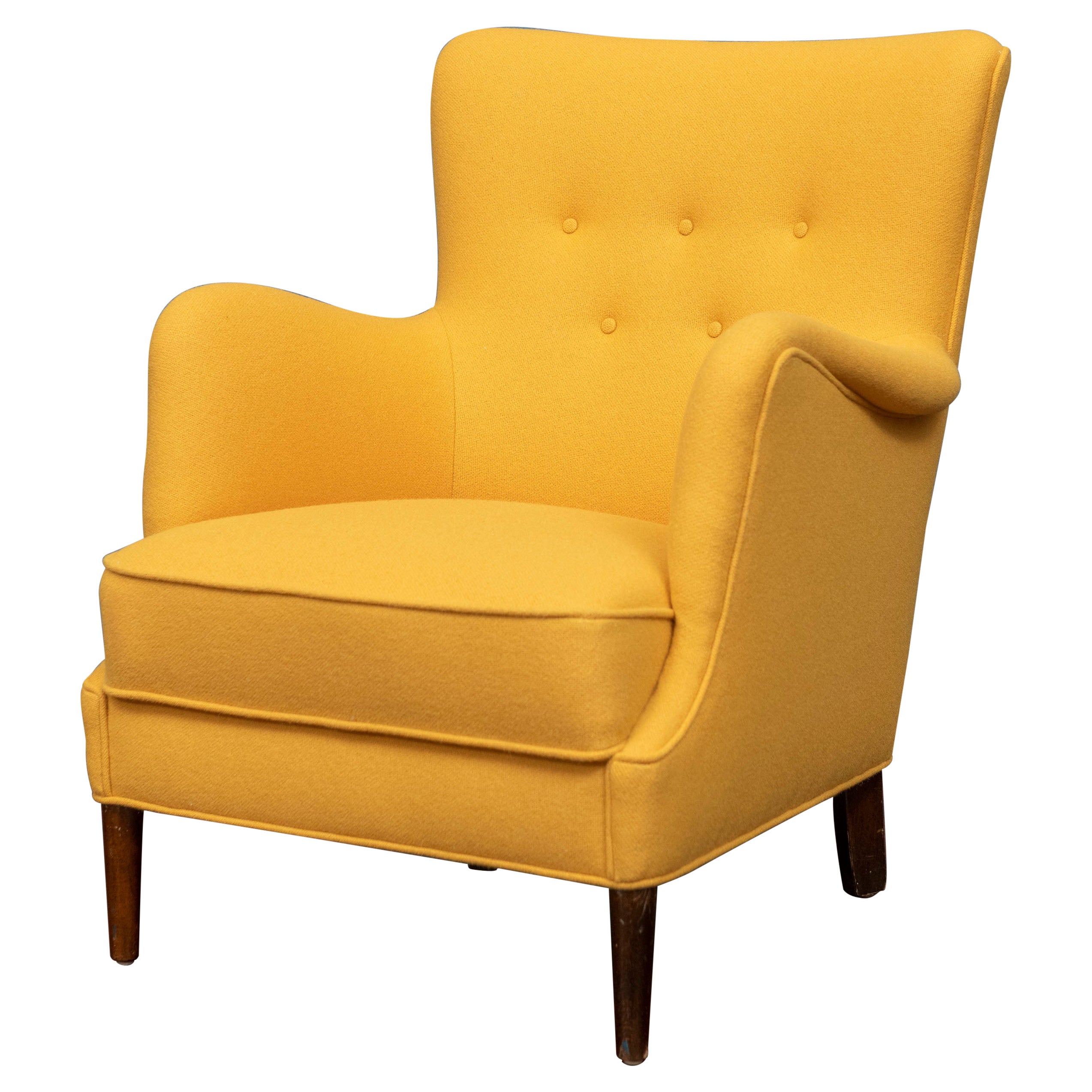 Scandinavian Modern Petite Lounge Chair
