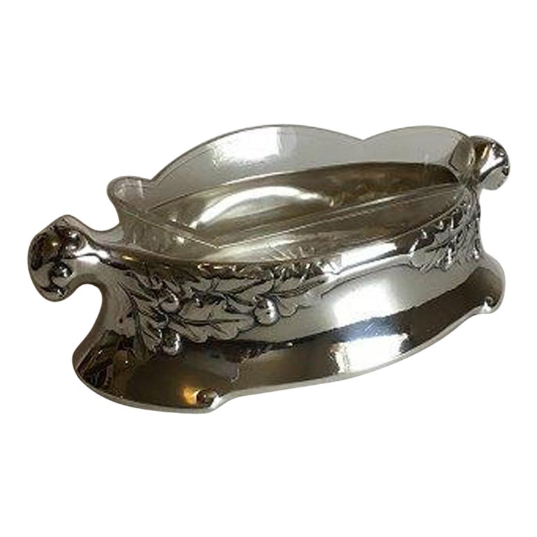 Fruit Bowl Silver Plated with Glass Liner For Sale