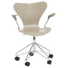 Vintage Arne Jacobsen Ant Arm Chair