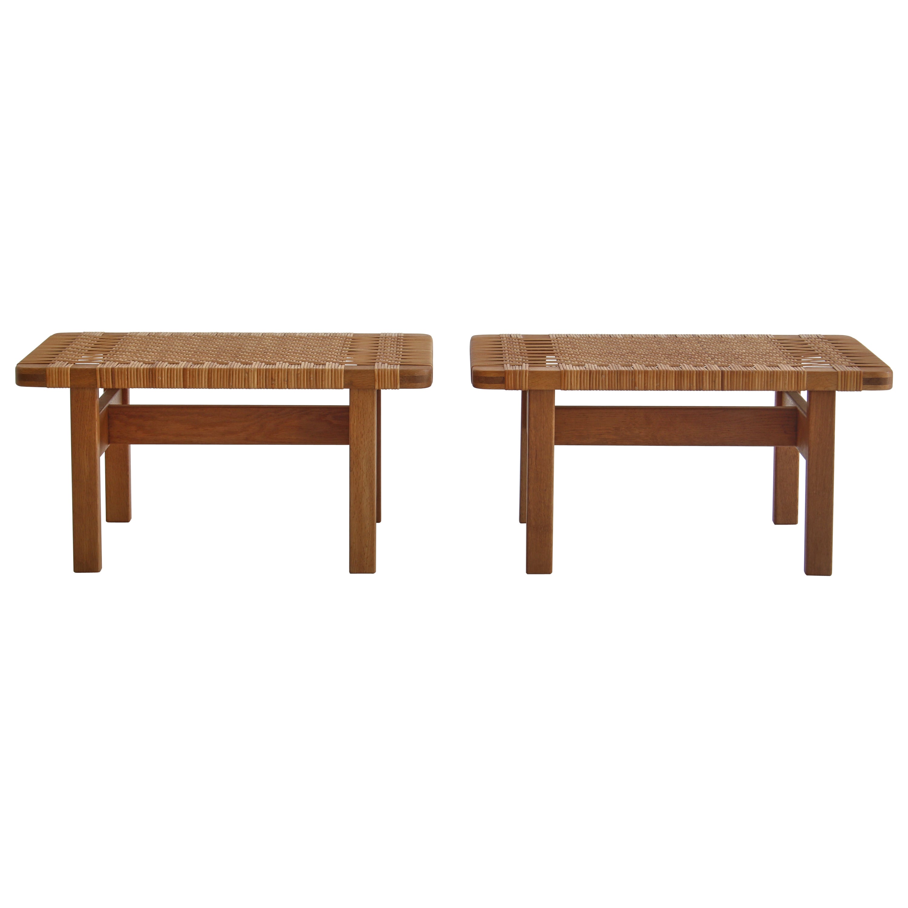 Borge Mogensen Set of Side Tables/Benches in Oak and Rattan Cane, 1950s, Denmark
