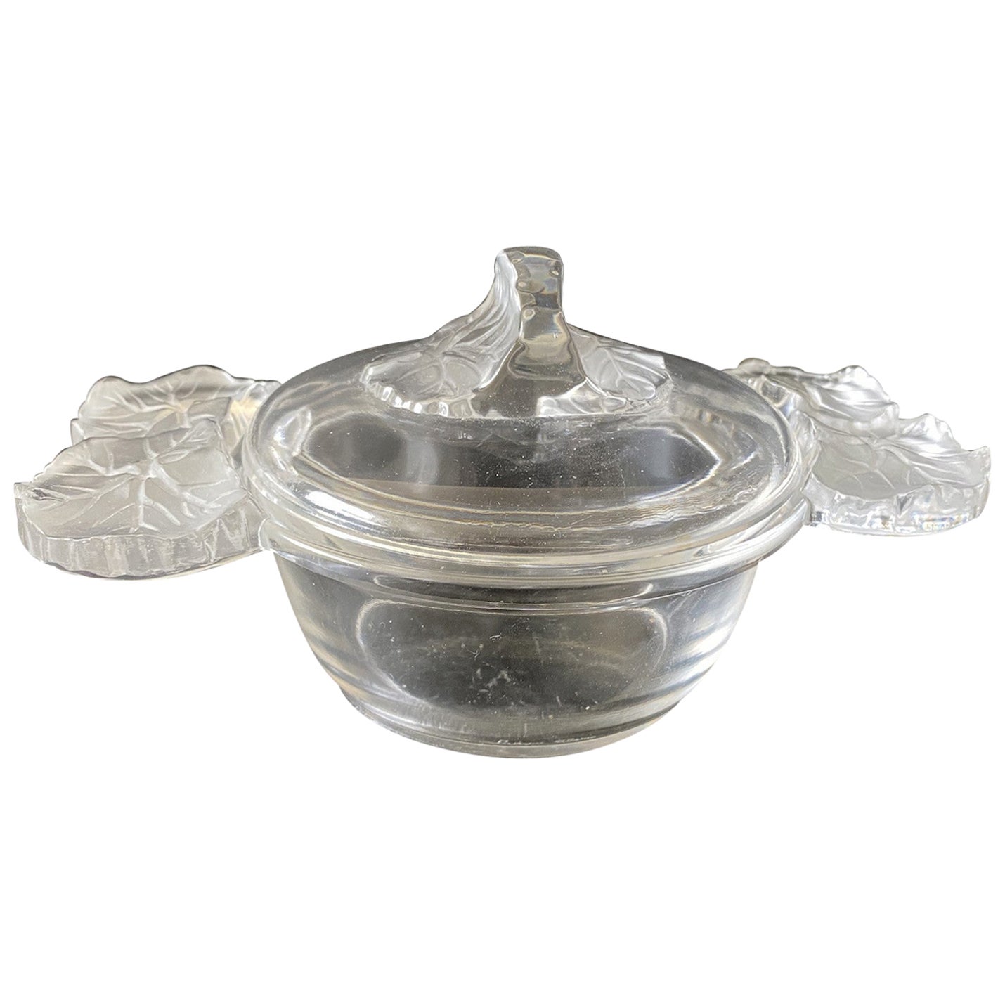 Lalique Honfleur Crystal Glass Lidded Bowl Table Sculpture