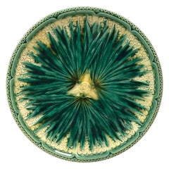 Antique Majolica Palm Plate Sarreguemines, circa 1880