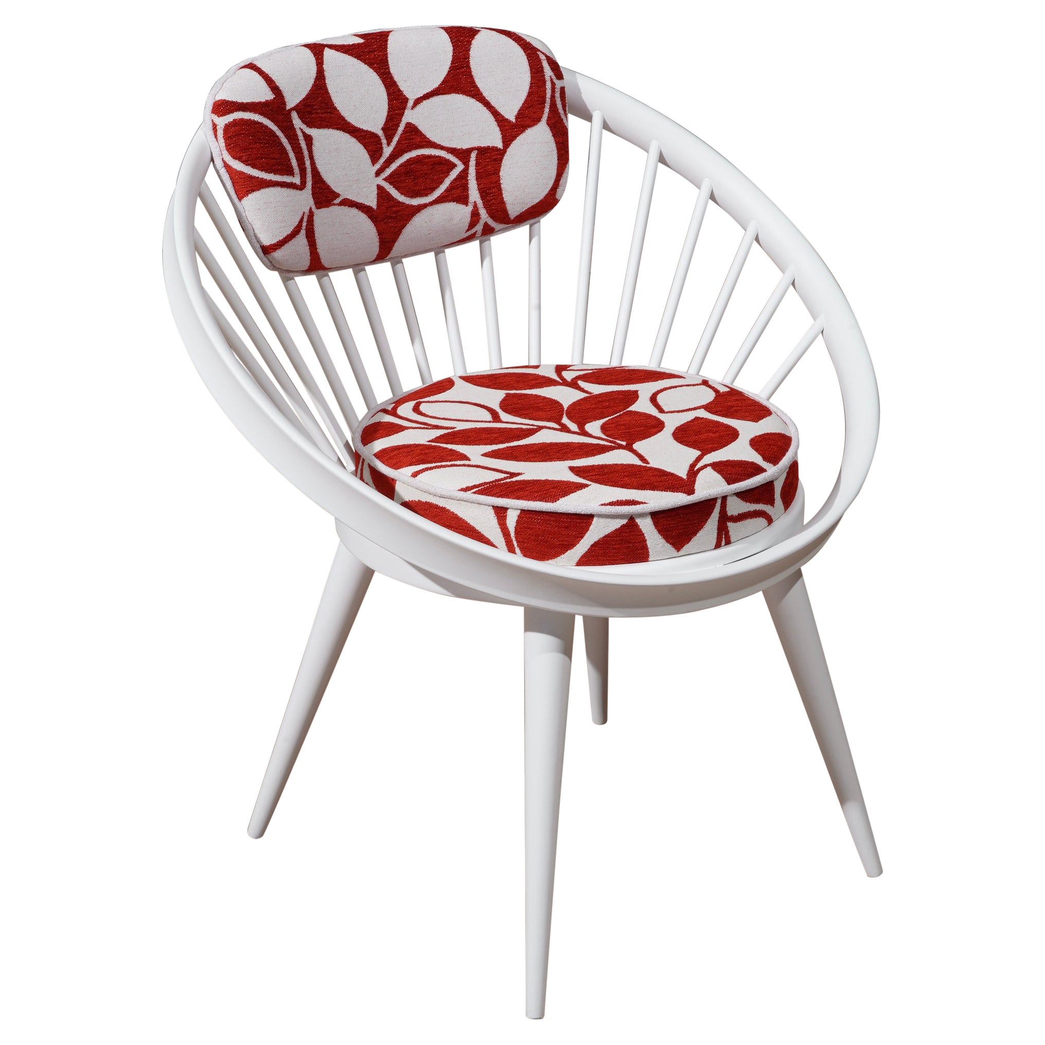 Yngve Ekström White and Red Mid-Century Circle Chair, 1960 For Sale