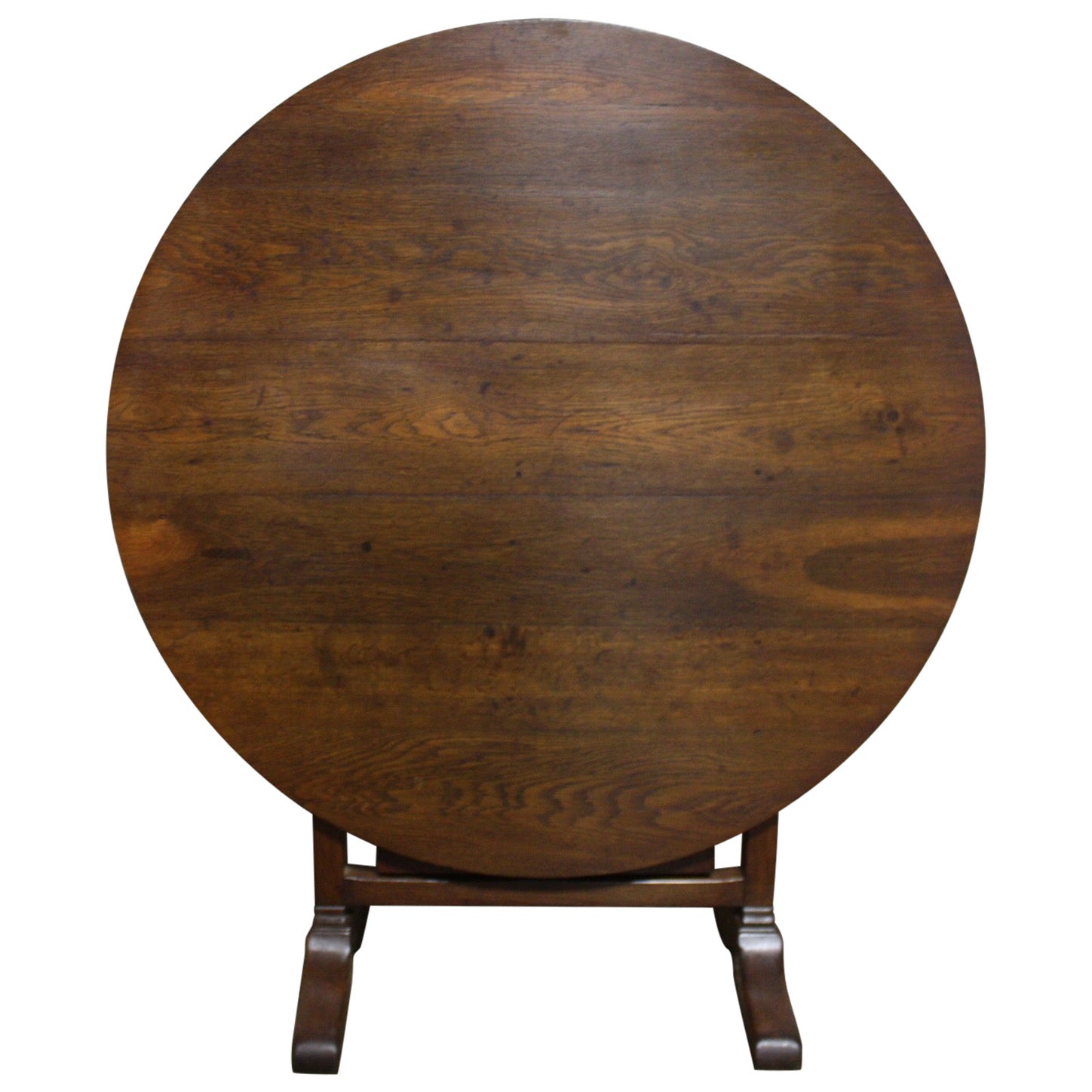 Early 20th Century Tilt Top Table