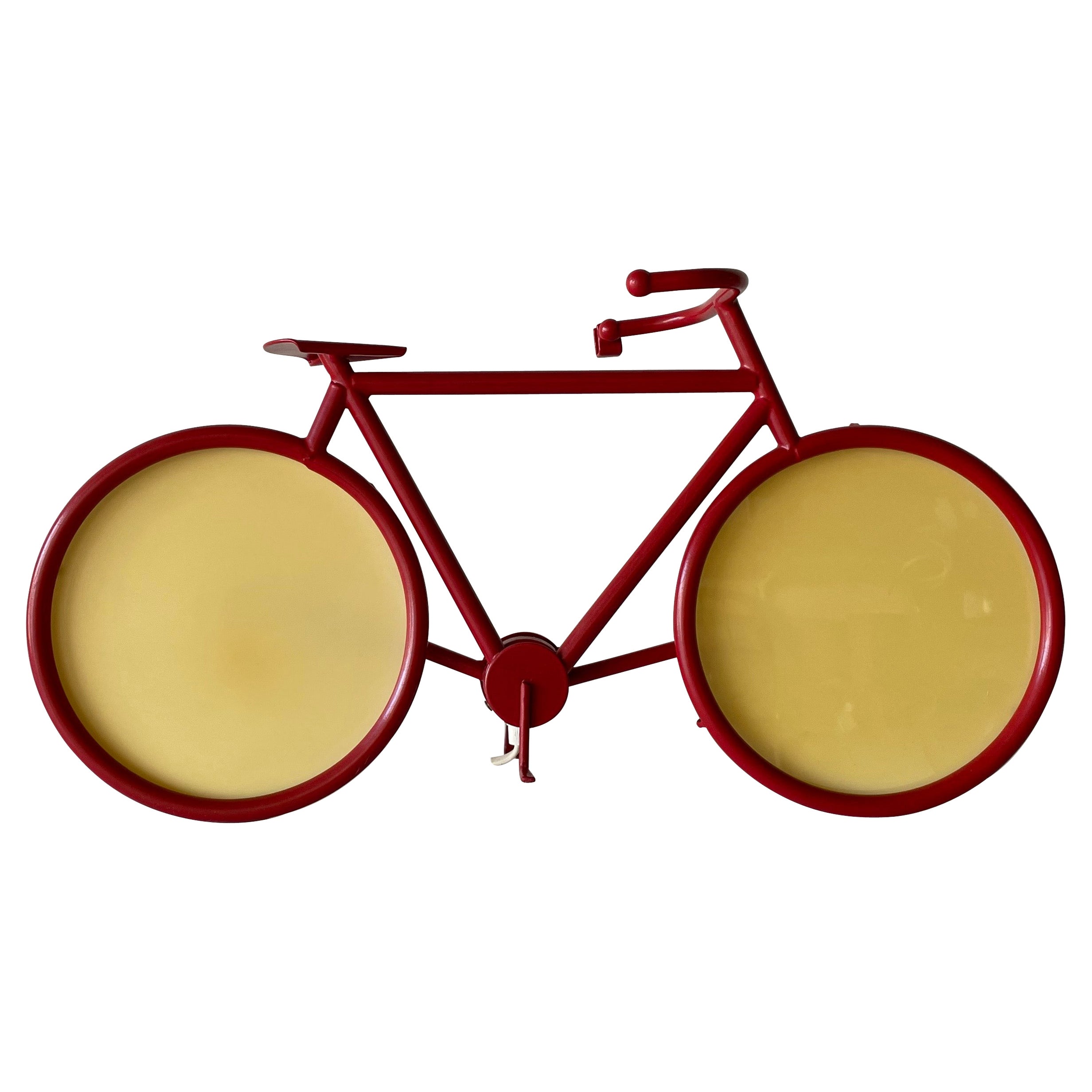 Bicicleta roja de metal Lámpara de mesa o de pared de Zicoli, años 70, Italia